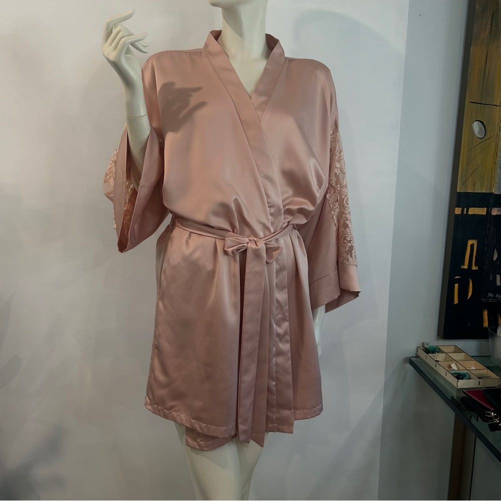 In Bloom by Jonquil Satin & Lace Shorty Robe - Picture 2 of 13